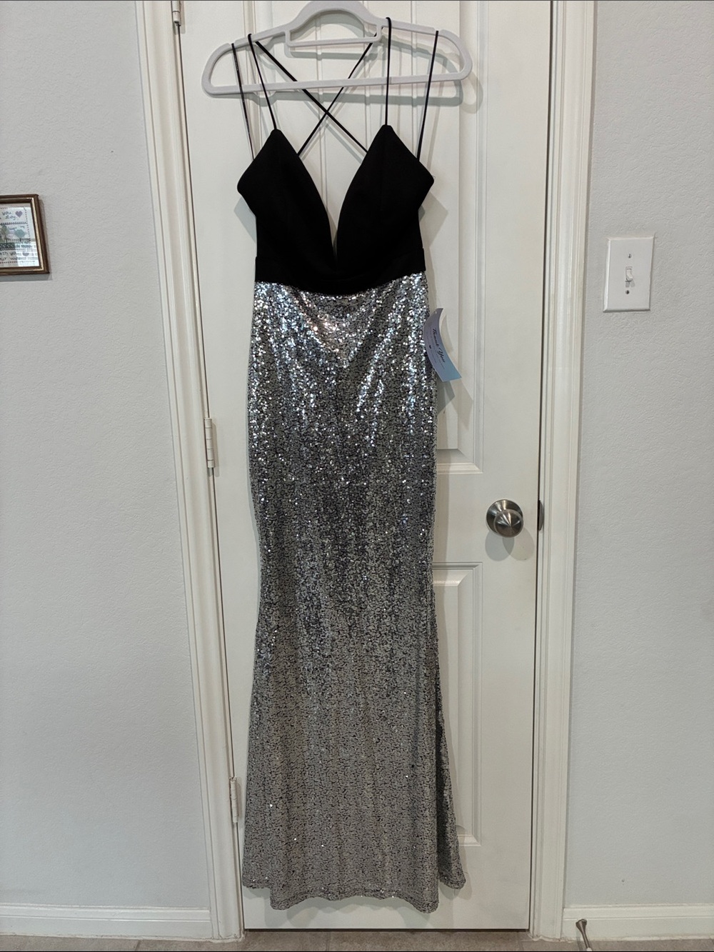 Symphony Black & Silver Sequin Strappy Evening Gown Dress Size Is SMALL